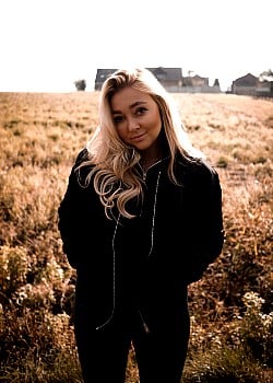 Nina Laureen Weingarten